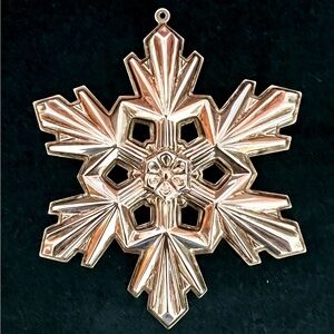 1990 Gorham Sterling Christmas Snowflake ornament